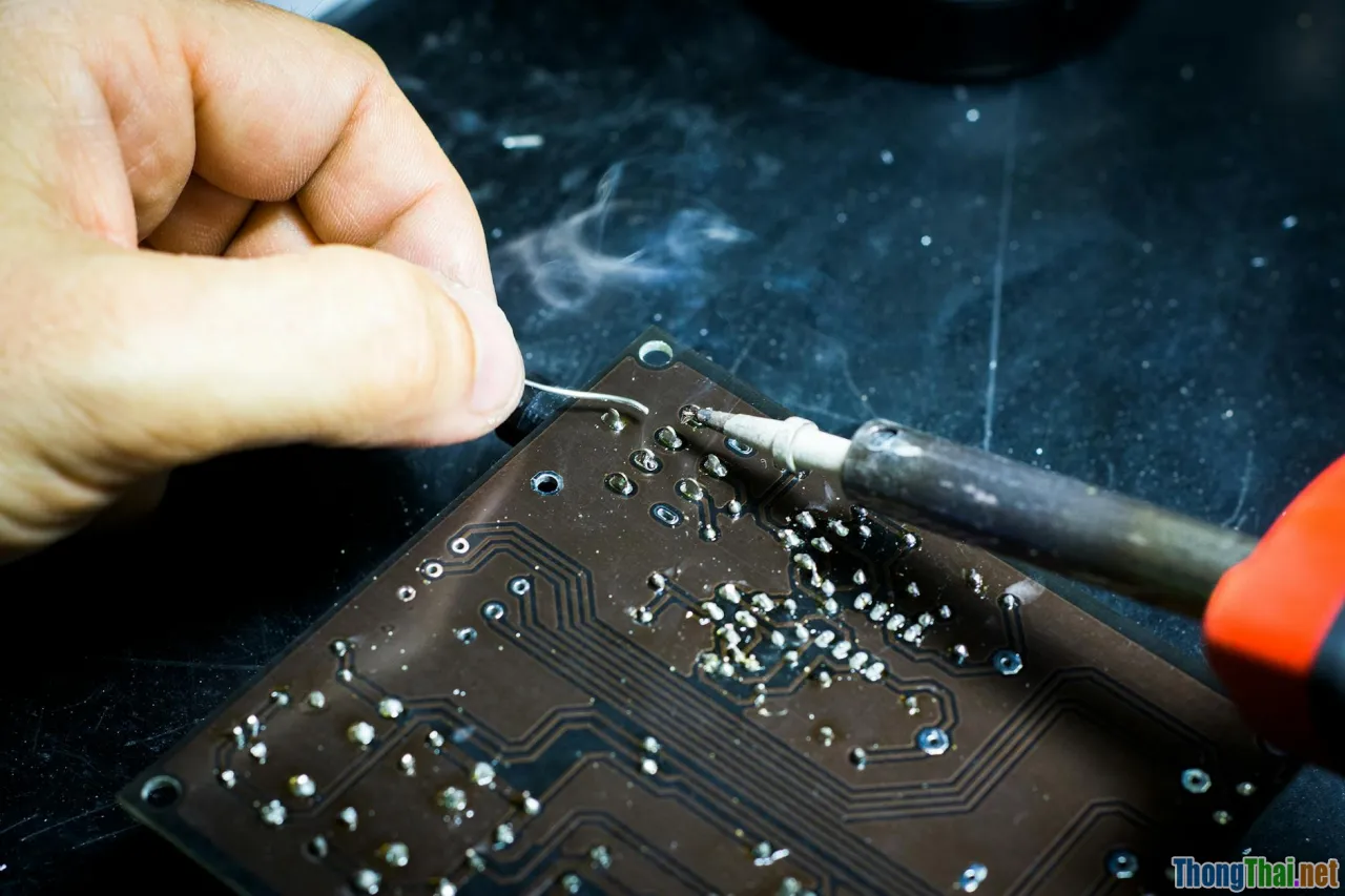 IoT module, 5G modem, WiFi chip