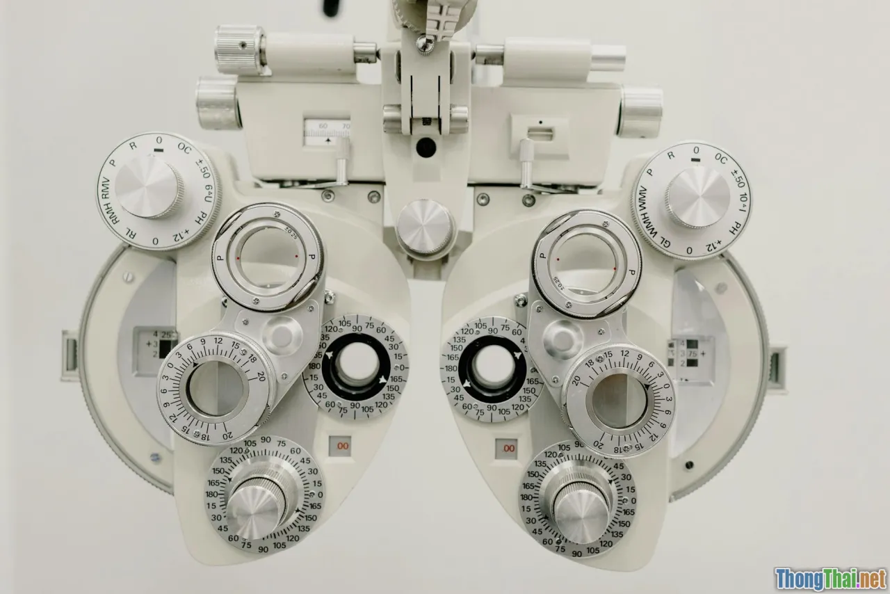 machine vision, quality inspection, AR headset, 4K video