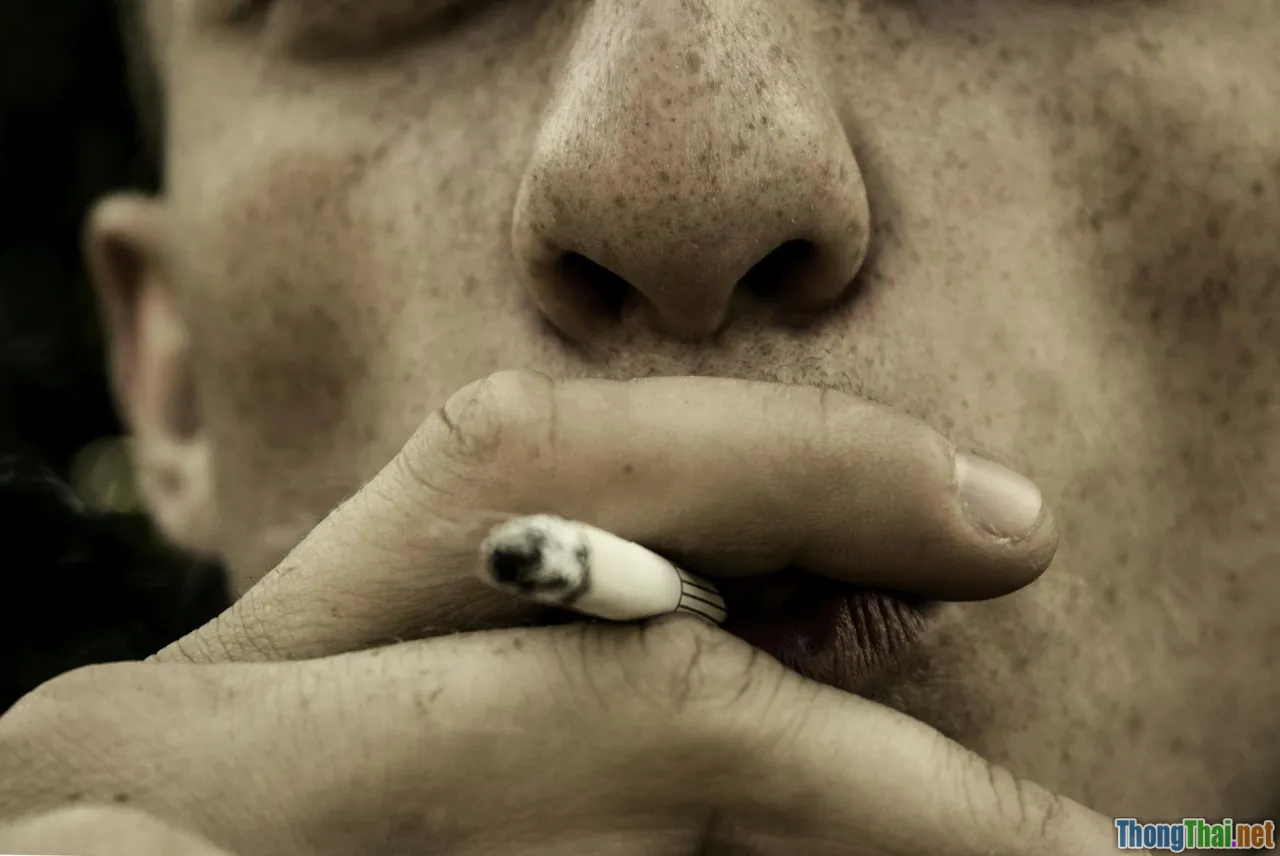 mindful breathing, inhaling, exhaling