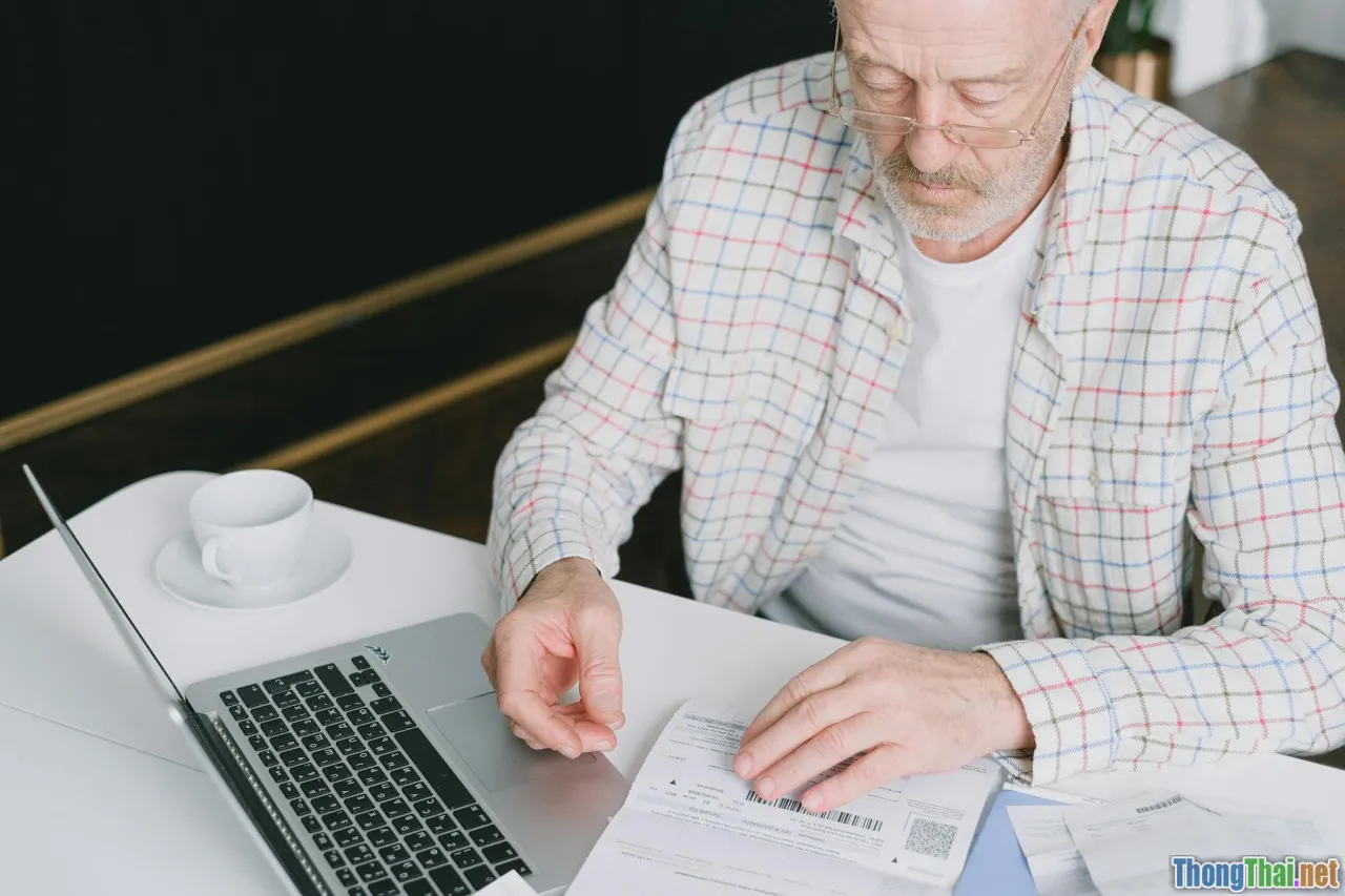 pension fund, senior people, planning