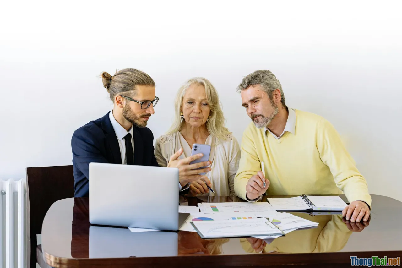 personal finance advisor, family planning