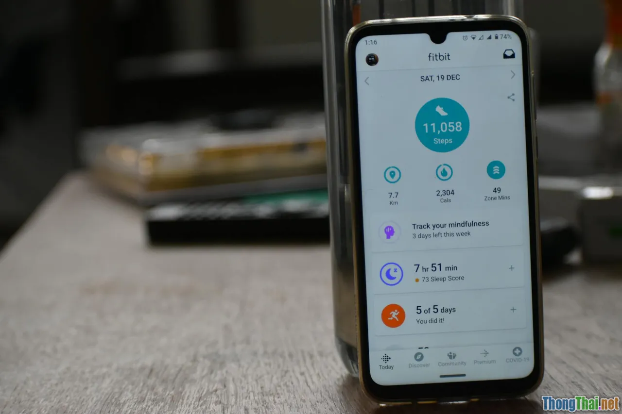 pet wearable, AI camera, activity tracker, mobile app
