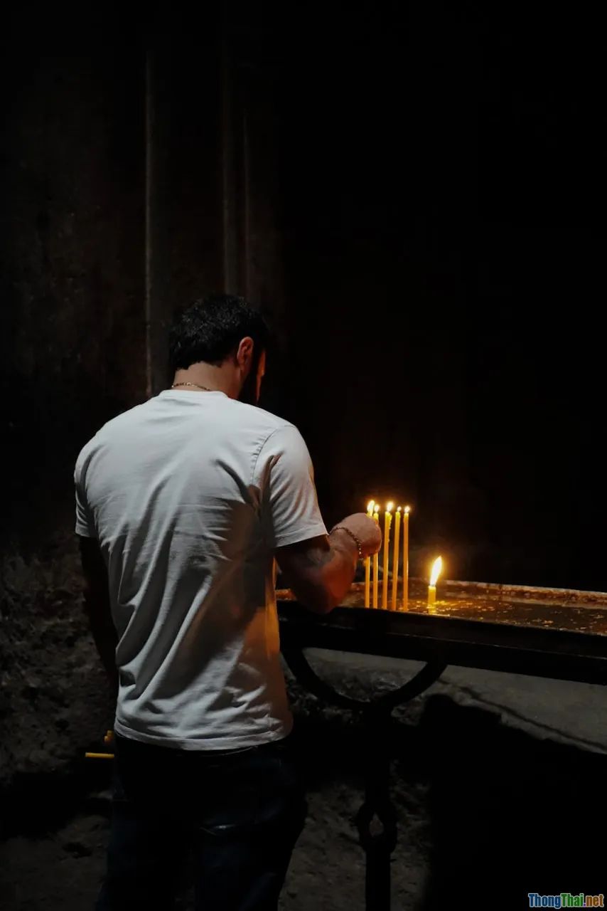 photography, low light, composition, respect