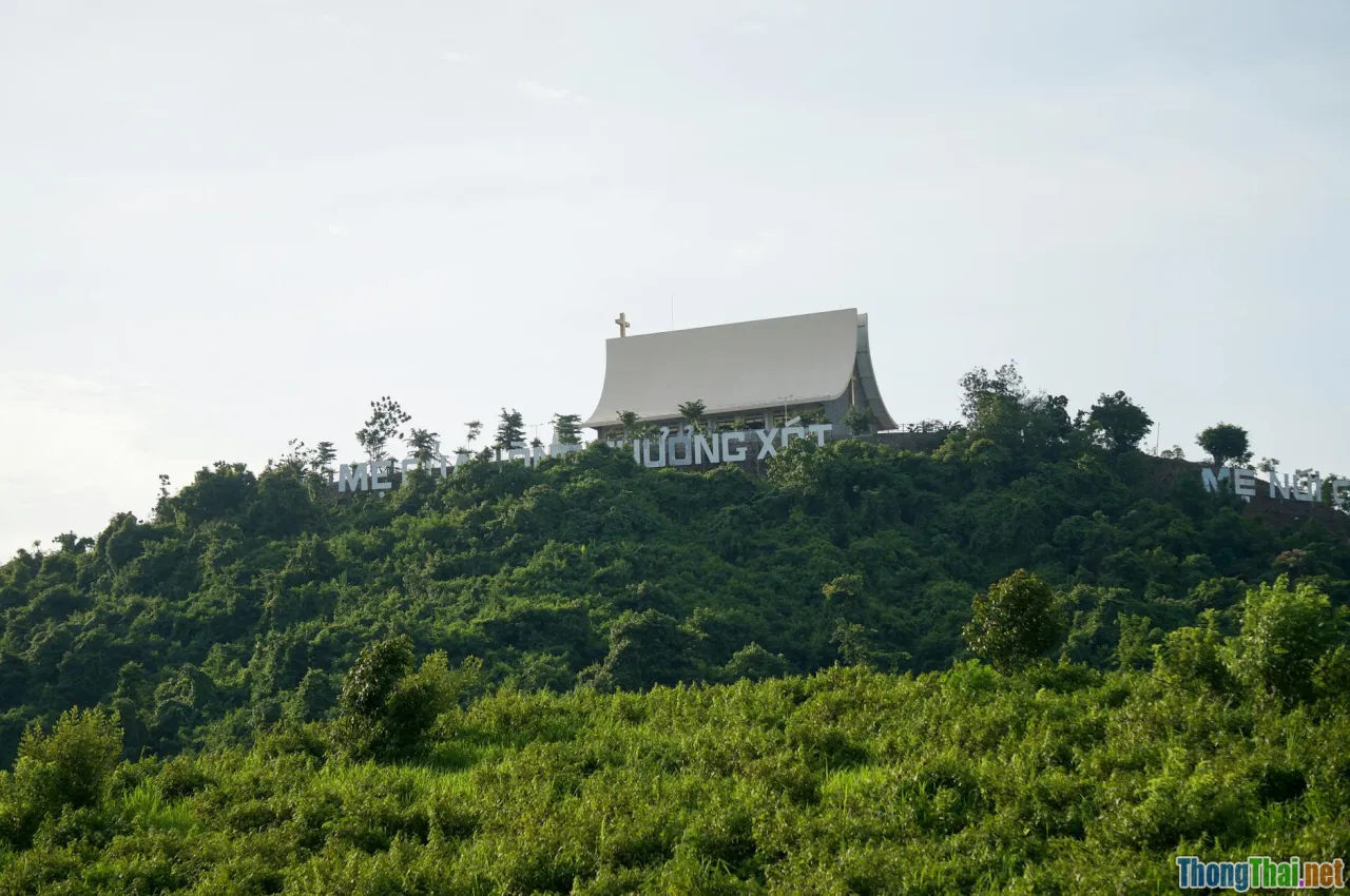 pilgrimage, landmarks, northern Vietnam, landscape
