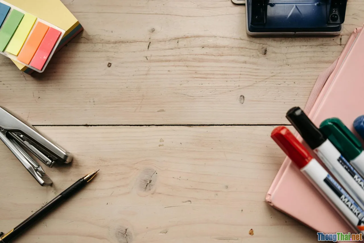 productivity, machine learning tools, office desk