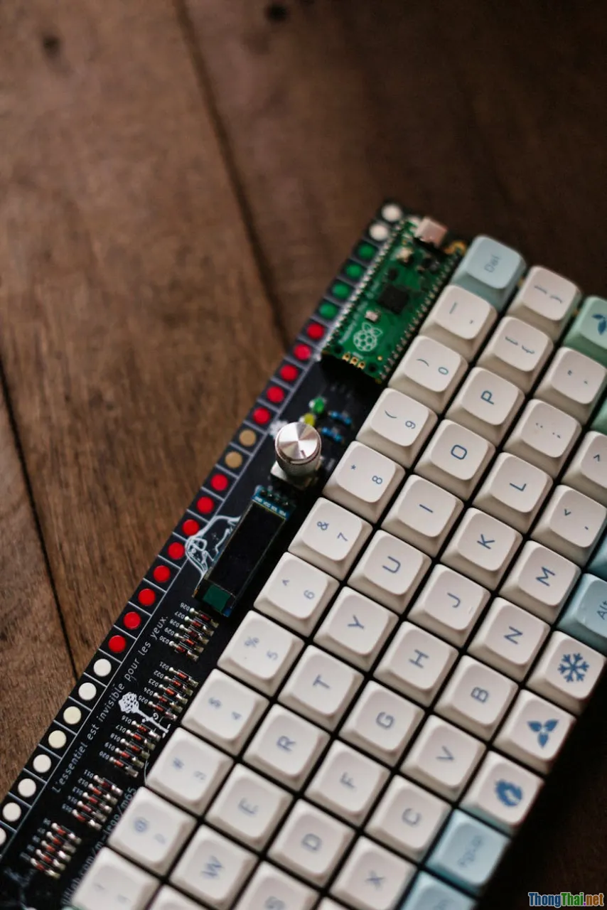 So sánh hiệu năng Raspberry Pi với Mini PC