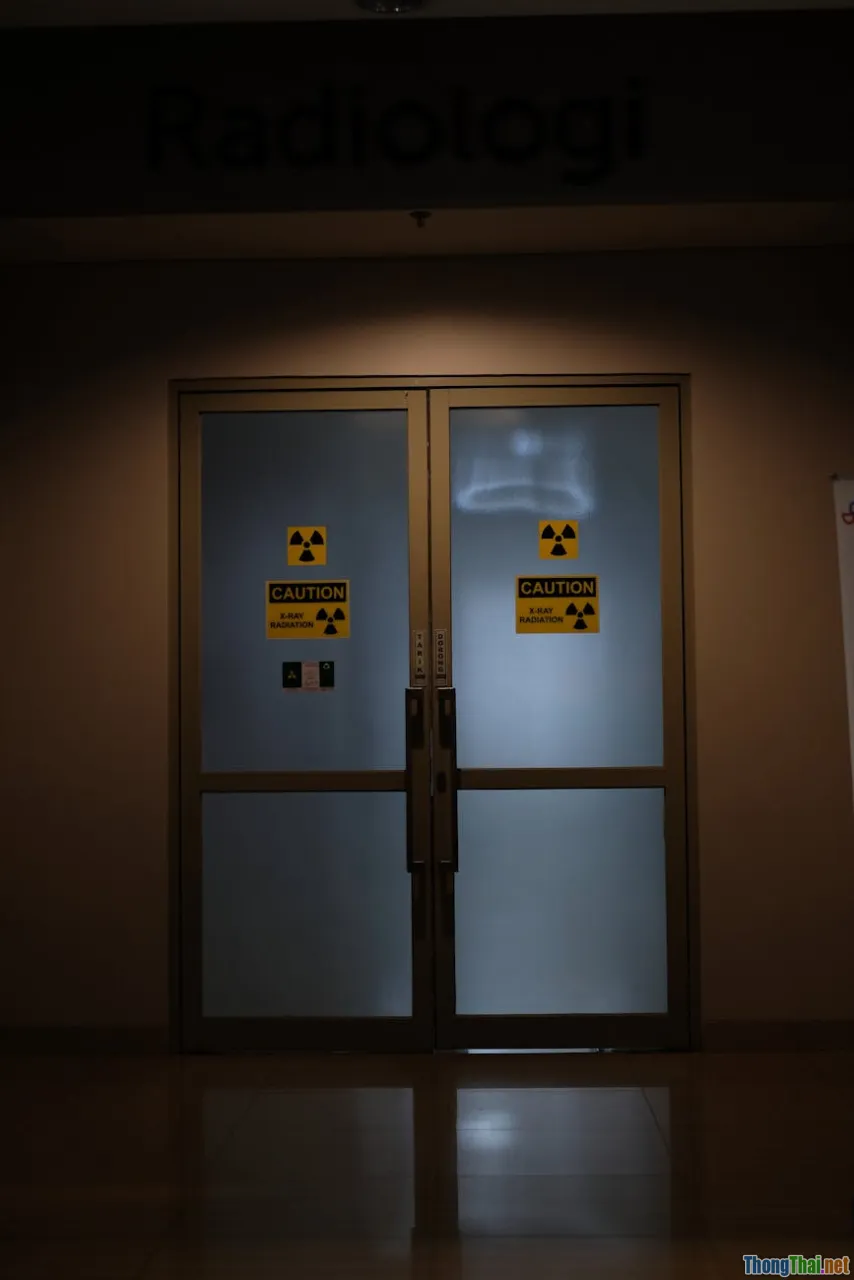 safety first, vape danger, warning sign