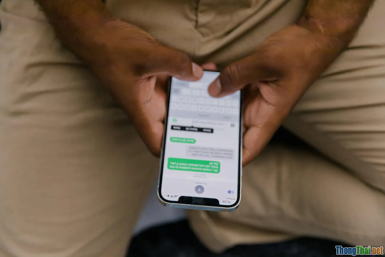 social media, kindness, digital life