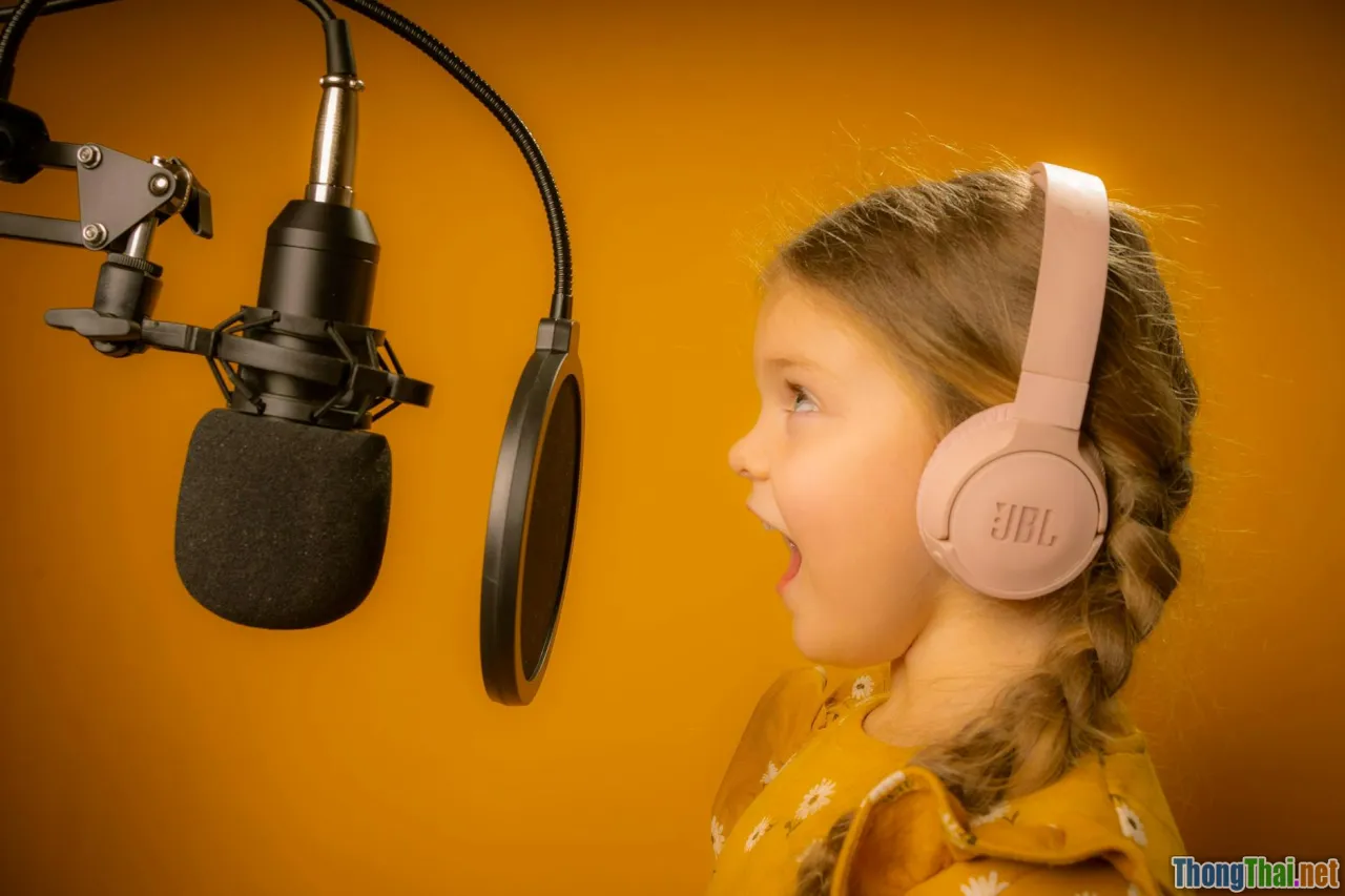 sound design, haptics, child interaction, playful audio