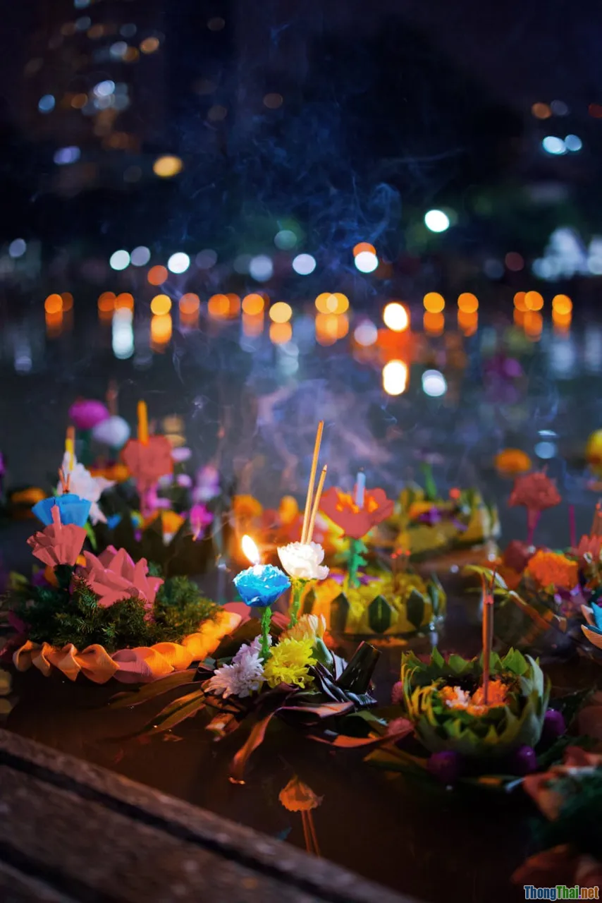 Tuy Van pagoda, Buddhist festival, traditional offerings