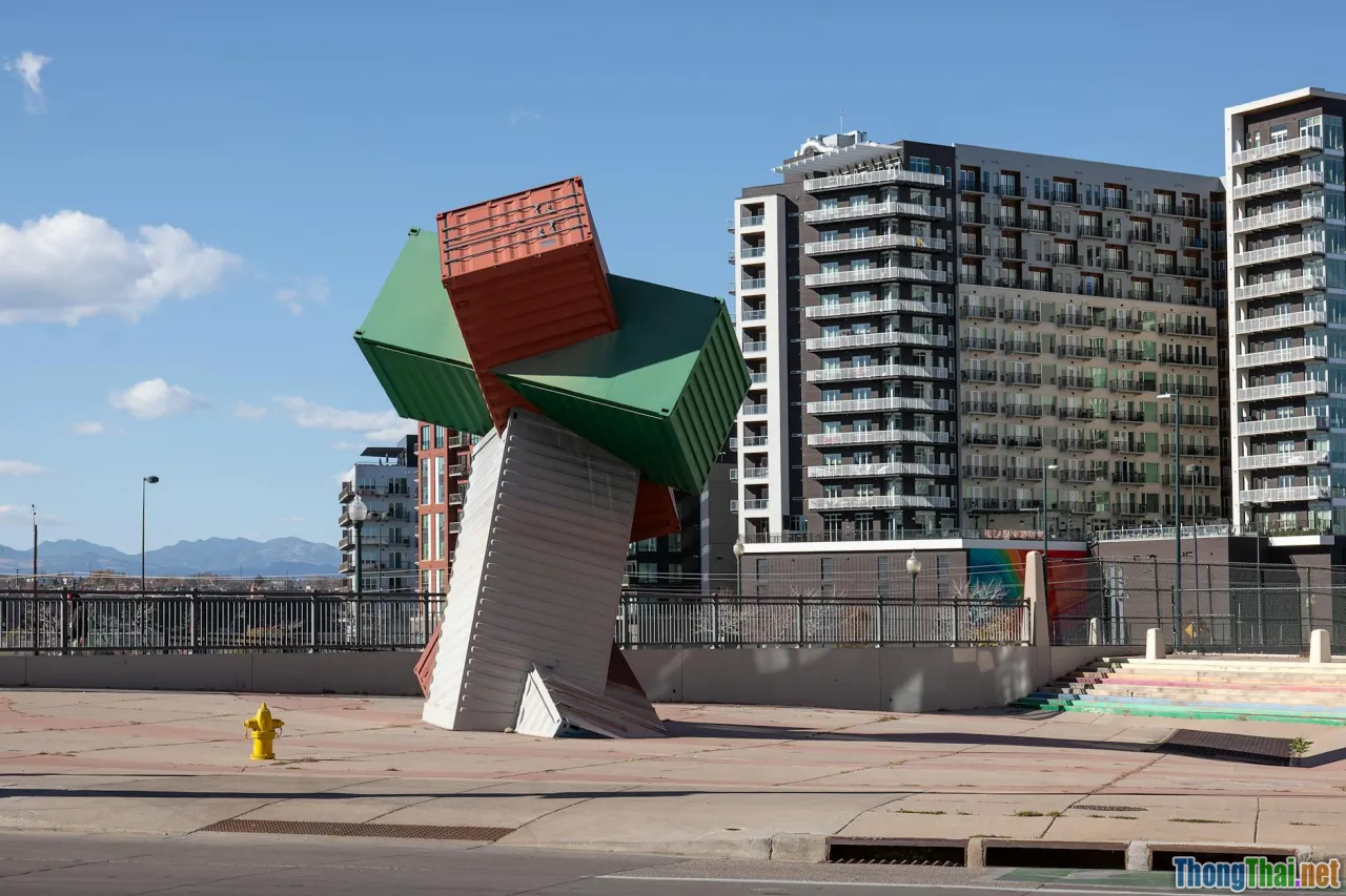 urban policy, public art, creative city