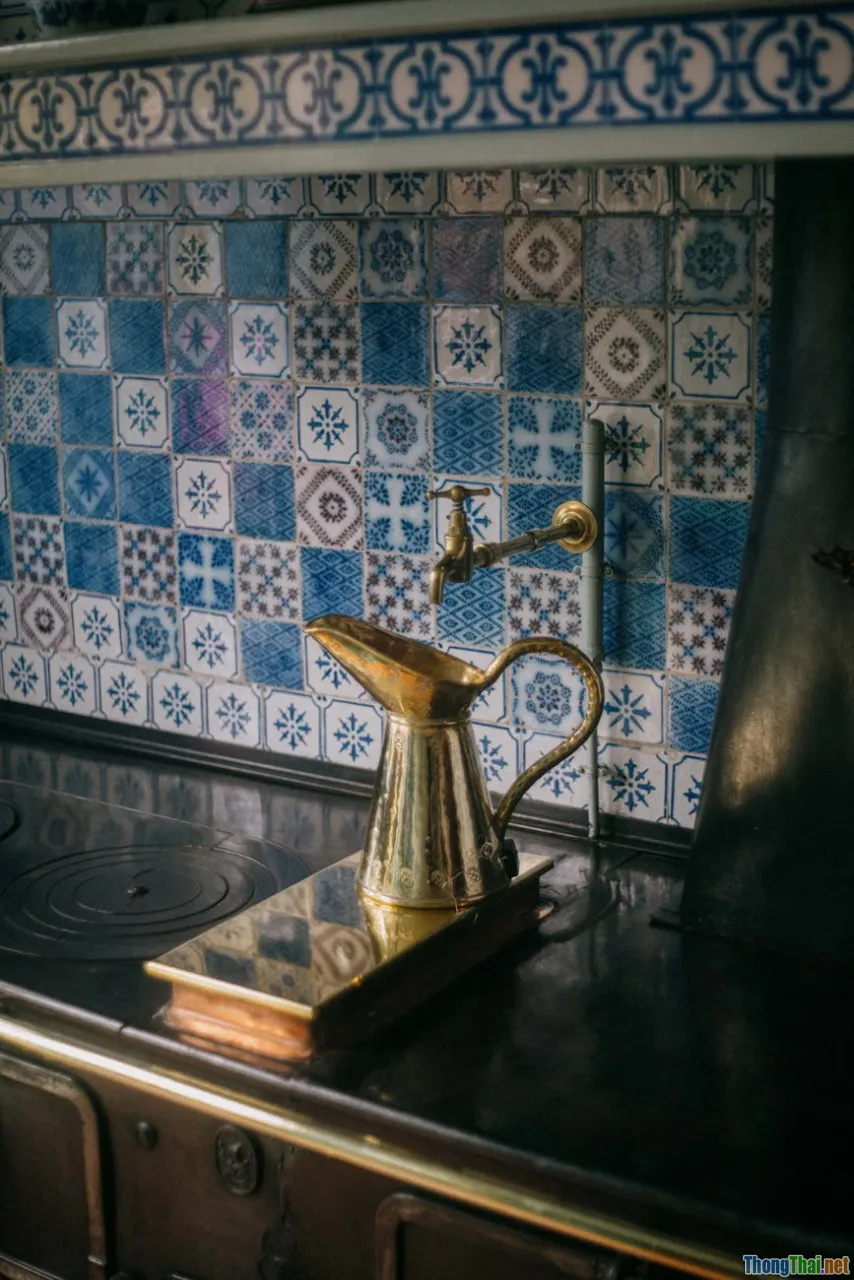vintage interior, kitchen style, retro details