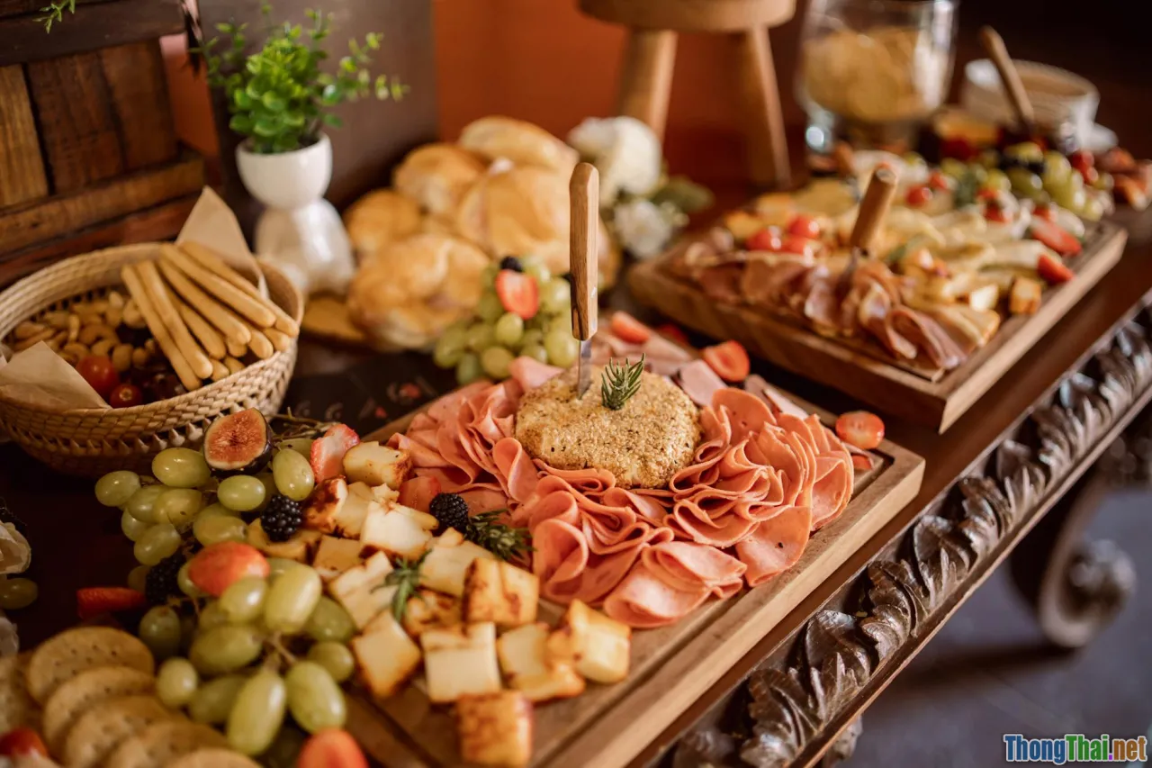 Ăn gì vào buổi tối để dễ ngủ hơn