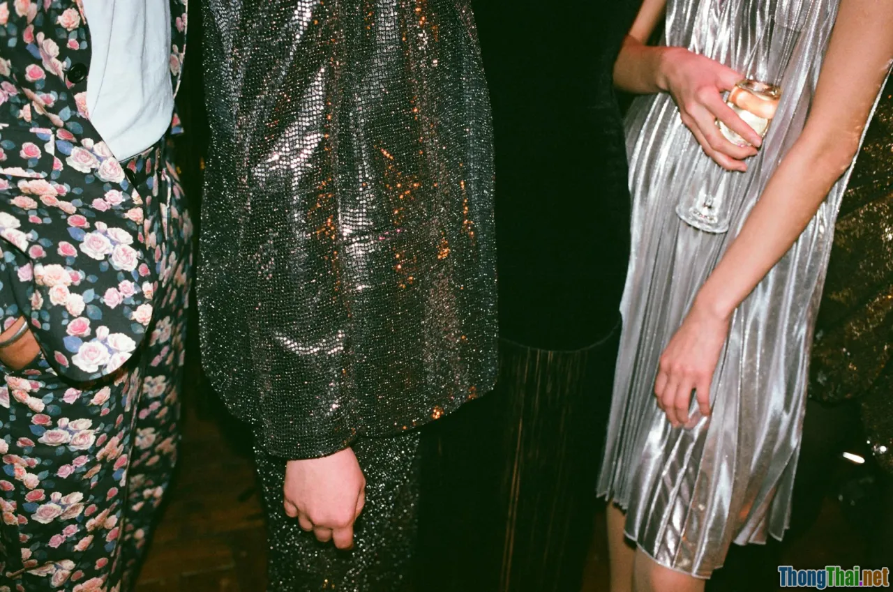 Gợi ý trang phục dự tiệc cho cô nàng tự tin