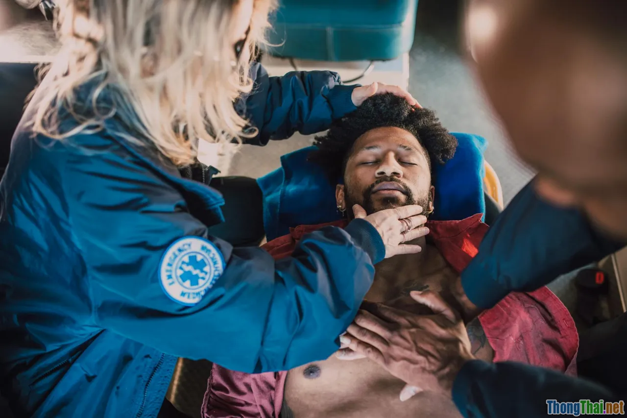 Hướng dẫn từng bước thực hiện CPR cho người lớn và trẻ nhỏ