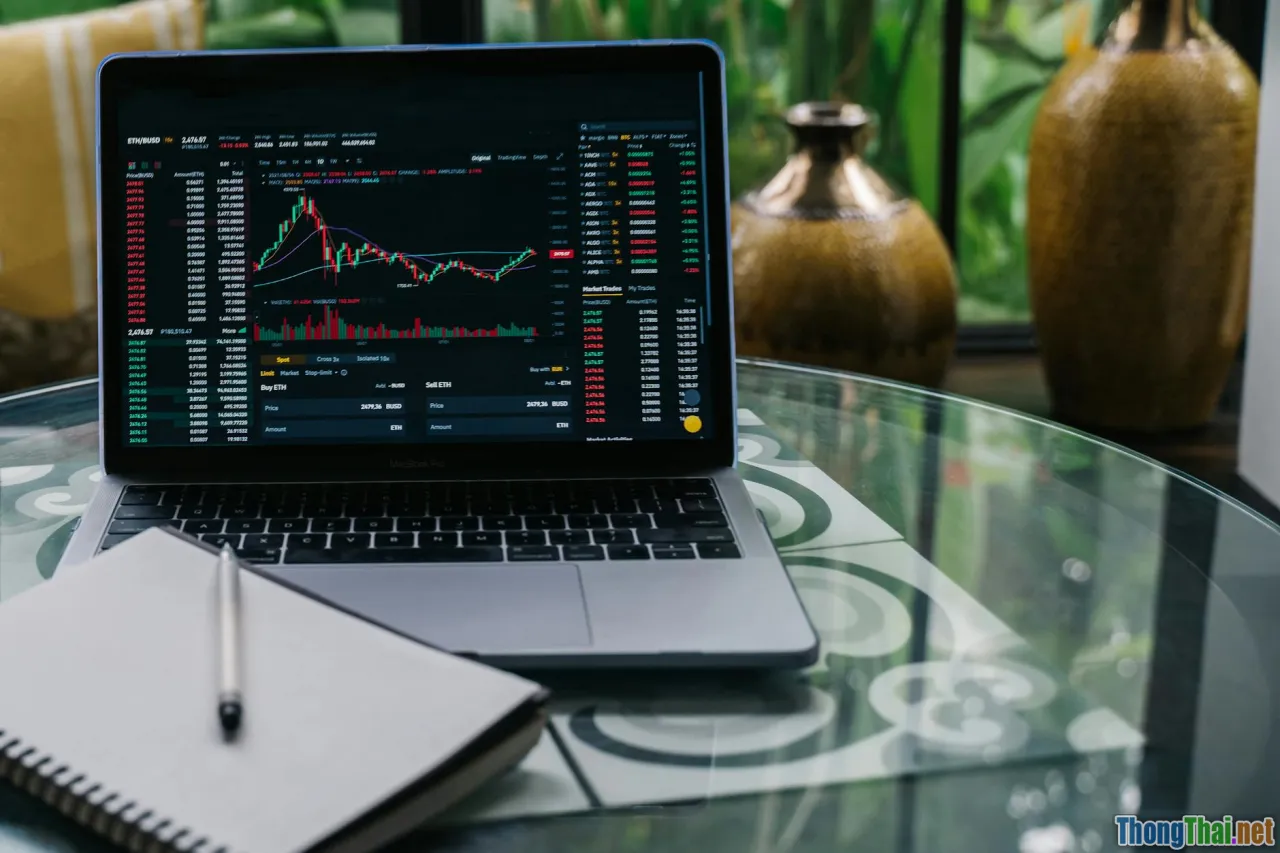 Đầu tư tiền điện tử: Cơ hội và thách thức