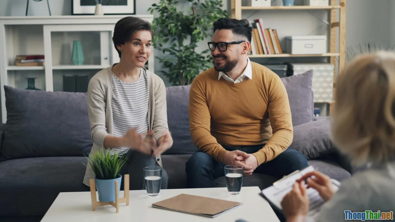 Mẫu đối thoại giúp cha mẹ hỗ trợ tâm lý tuổi vị thành niên trong nhà