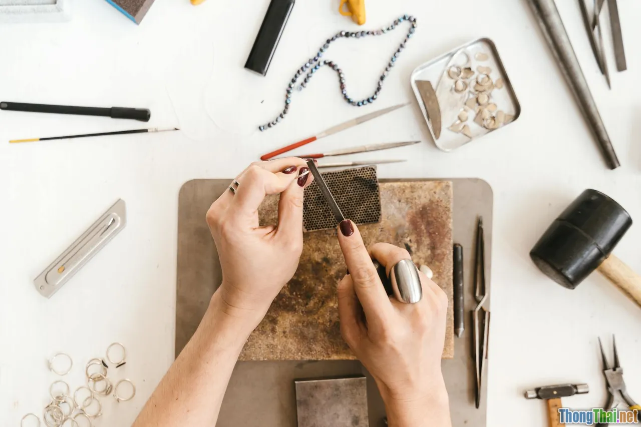 Những khó khăn khi DIY bằng kim loại tái chế