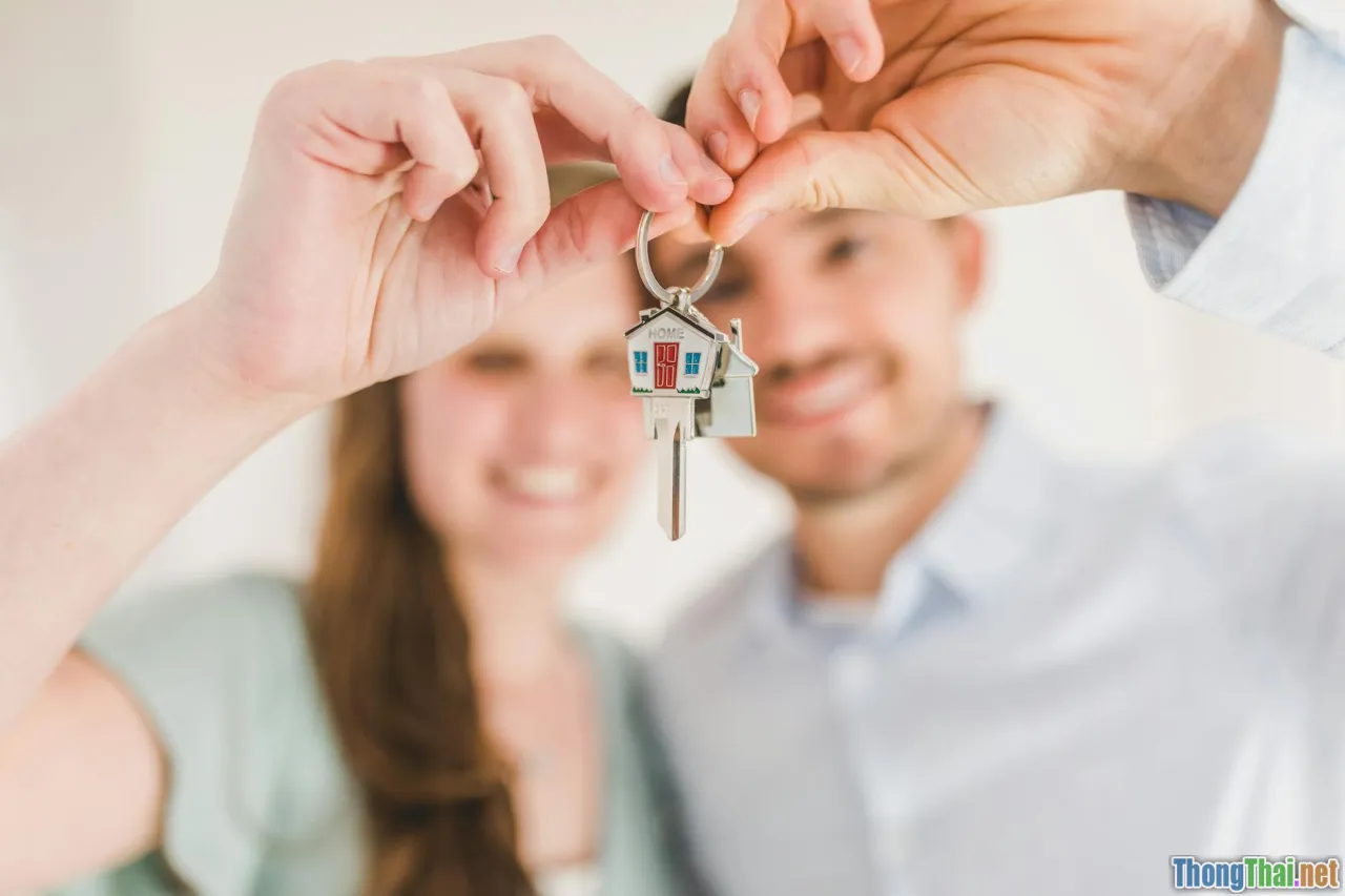 Ở Việt Nam Hạnh phúc có phải sở hữu nhà xe đúng lúc tuổi trẻ