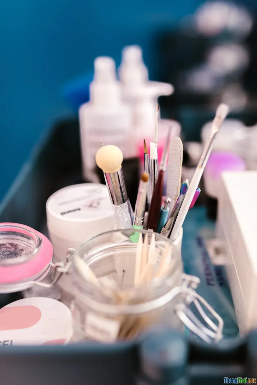 Phụ kiện trang trí móng trào lưu 3D lên ngôi và rủi ro tiềm ẩn nên biết