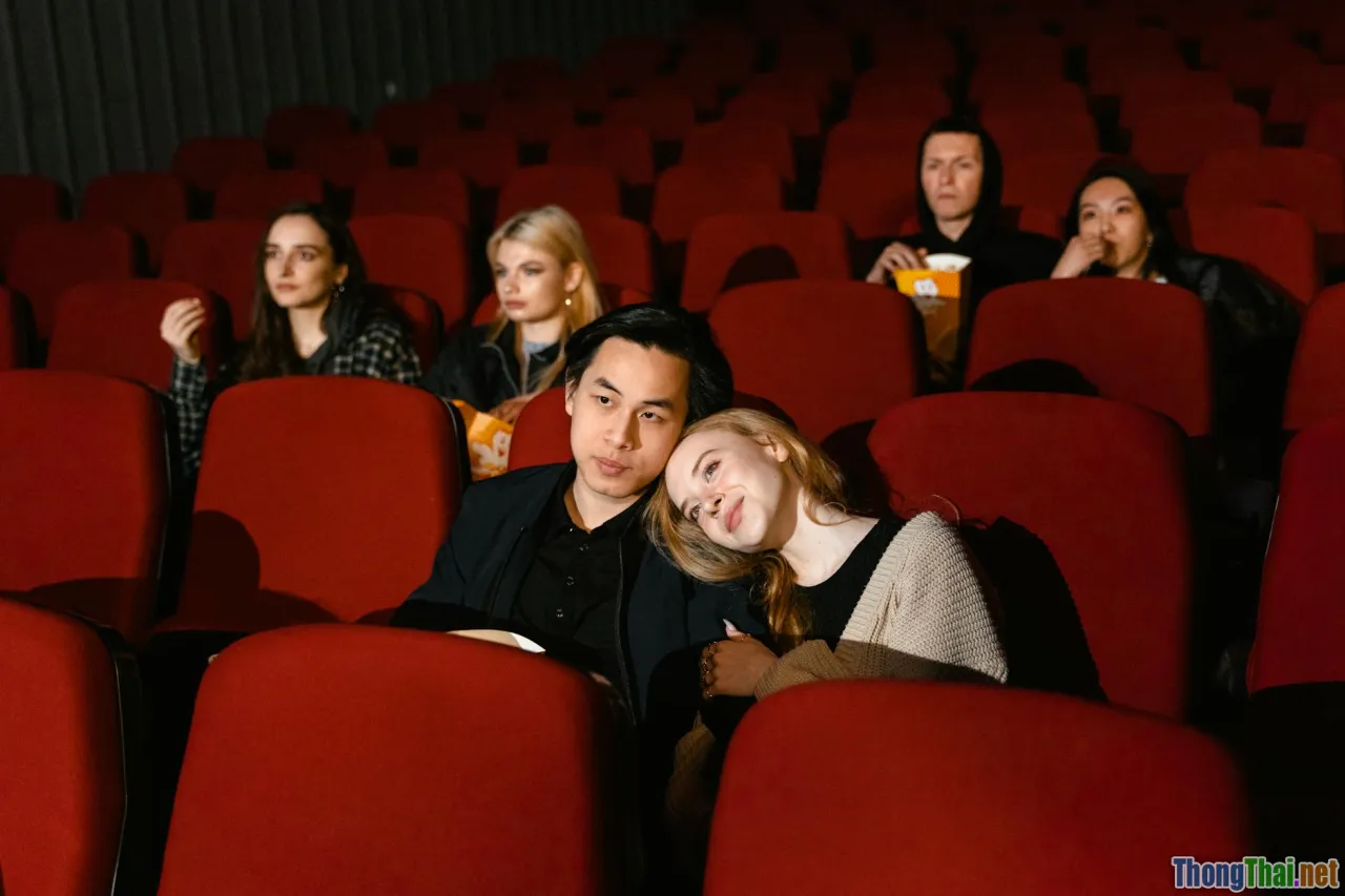 Review nhanh Top phim hài lãng mạn nhất năm 2024 bạn chớ bỏ lỡ