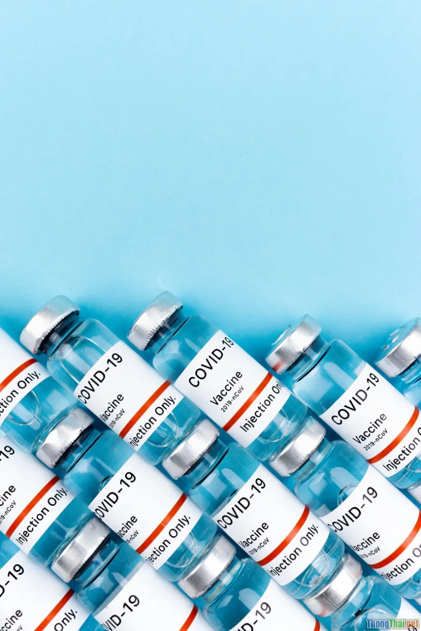 So sánh tiêm chủng định kỳ bắt buộc và tự nguyện lợi ích cho ai nhiều hơn