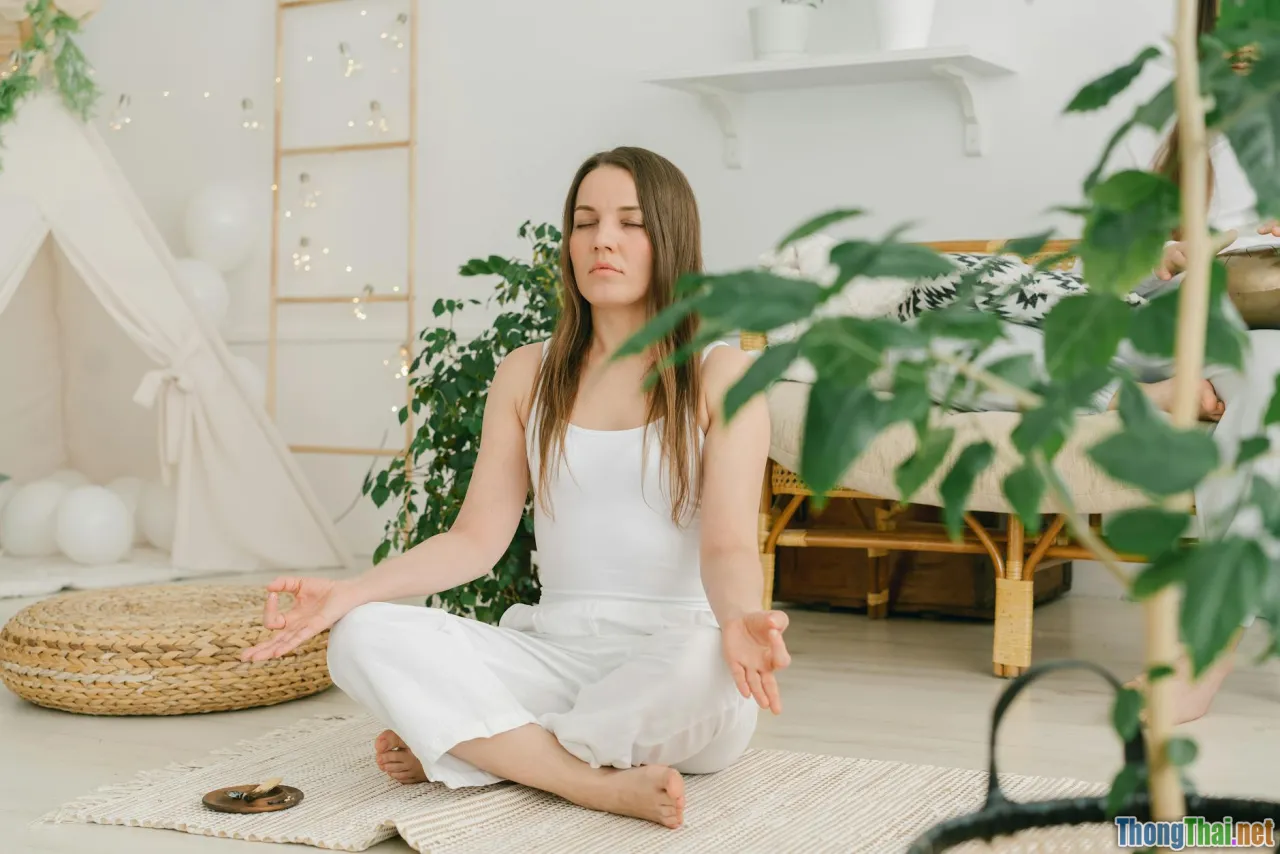 Tập yoga trị liệu có thật sự hỗ trợ phục hồi sau bệnh mãn tính