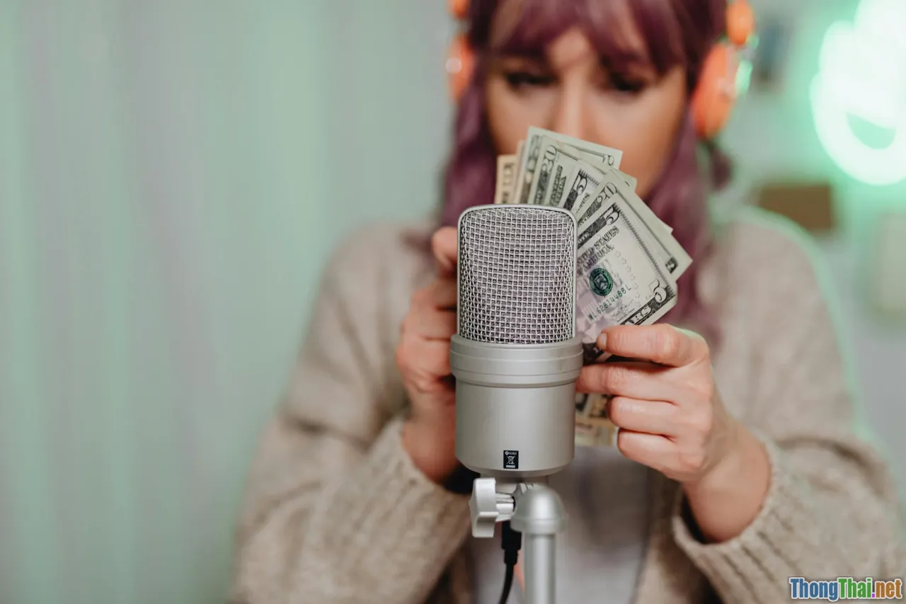 Thực sự có thể sống chỉ nhờ mạng xã hội không