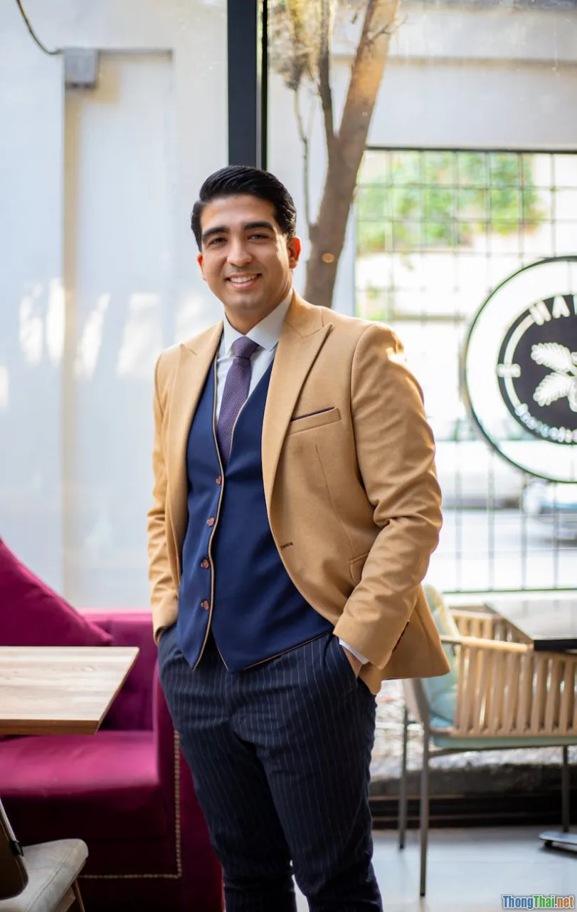 Top 7 cách phối vest nam trẻ trung giúp bạn ghi điểm chốn công sở