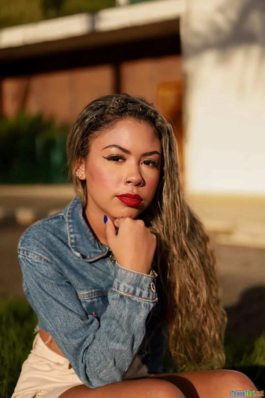 Hướng dẫn chăm sóc tóc dài cho mùa hè