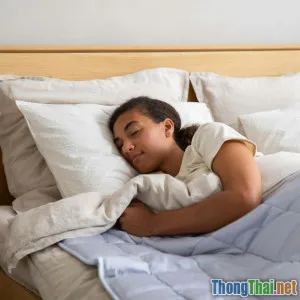 Cách chọn gối nệm cho giấc ngủ sâu hơn