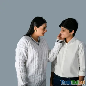 15 dấu hiệu giao tiếp phi ngôn ngữ dễ bị hiểu lầm