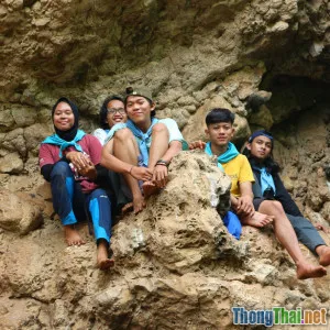 Mùa nào leo Fansipan đẹp nhất cho gia đình