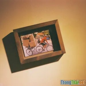 Làm khung tranh vintage chỉ từ bìa carton cũ