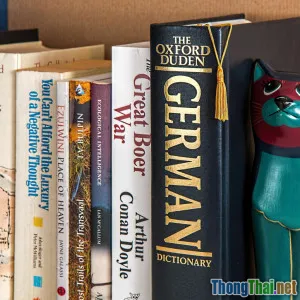 Hướng dẫn chi tiết làm gác sách từ vỏ hộp cũ