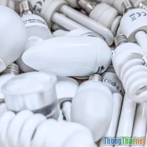 Làm sao để căn bếp luôn sáng mà không tốn điện