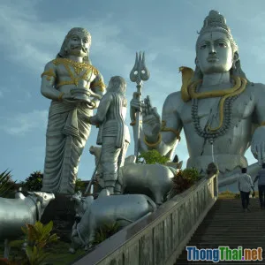 Cách trì chú Om theo truyền thống đạo Hindu đúng chuẩn