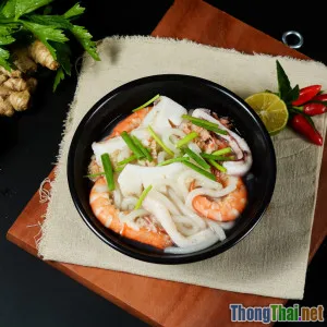 Review phở bò Mười nổi tiếng nhất Hà Nội