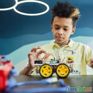 AI có làm mất đi sự sáng tạo trong giáo dục