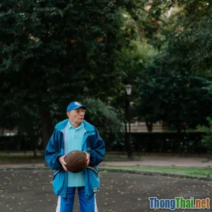 Người cao tuổi nên thử môn thể thao nào để kéo dài tuổi thọ