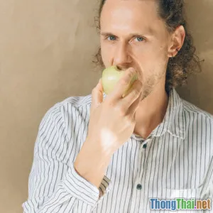 Review top thực phẩm giúp tóc mọc nhanh thần tốc