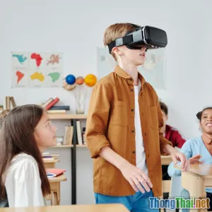 VR vào lớp học như thế nào Học sinh nói gì về trải nghiệm mới mẻ này