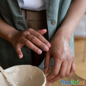 7 công thức tẩy tế bào chết body siêu rẻ