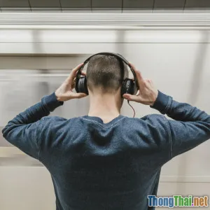 Bí quyết nghe hiểu hội thoại nhanh cho người bận rộn