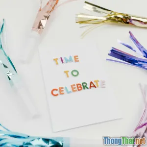 Bí quyết tạo thiệp sinh nhật 3D sống động bằng giấy màu đơn giản