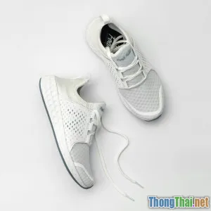 Cách chọn giày sneakers trắng không bao giờ lỗi mốt cho cả nam lẫn nữ