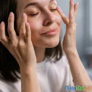 Chăm sóc da mặt tuổi 30 Có nhất thiết đầu tư mỹ phẩm đắt tiền