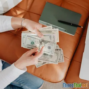 Chia sẻ kinh nghiệm kiếm tiền trên Fiverr