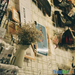 Hướng dẫn chi tiết làm bình hoa giấy báo in phong cách vintage