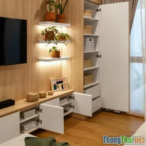 Tự chế kệ treo tường đa năng giúp phòng khách luôn gọn gàng